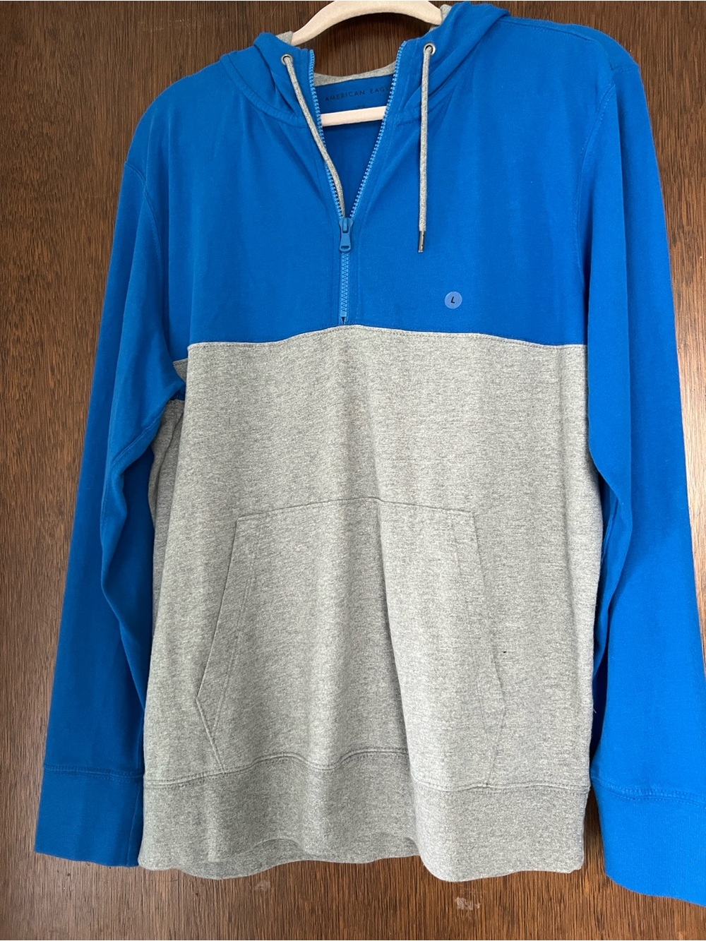 American Eagle Outfitters Gray Crewneck Sweatshirt